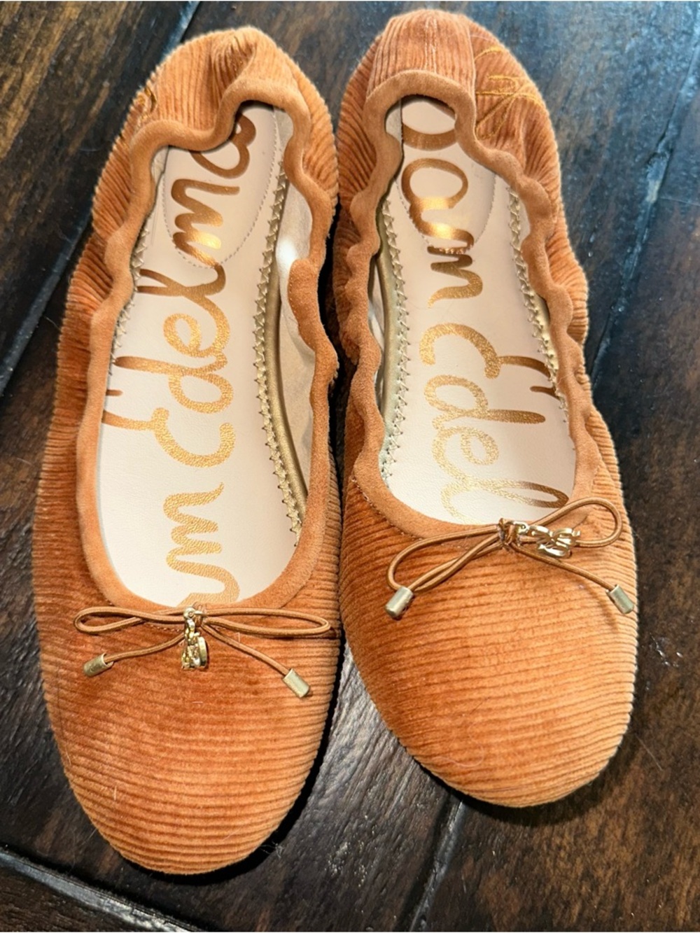 New Sam Edelman Women’s Rust color Corduroy Ballet Flats 8.5